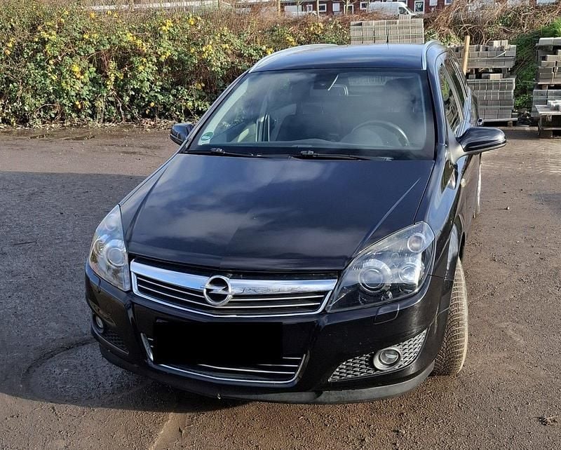 Schwarz Gebraucht 2008 Opel Astra Kombi | 1.700 € (Superpreis) - Bild 1/4