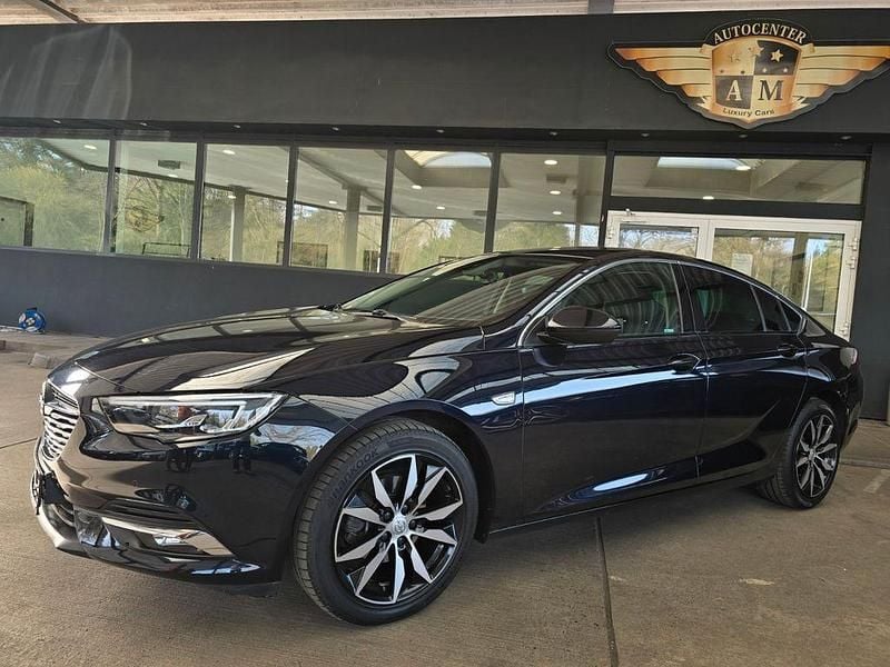 Gebraucht Opel Insignia Innovation 210 PS (154 kW) 2018 Blau Limousine