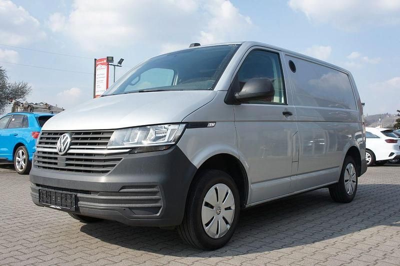 Gebraucht VW Transporter 150 PS (110 kW) 2022 Silber Van
