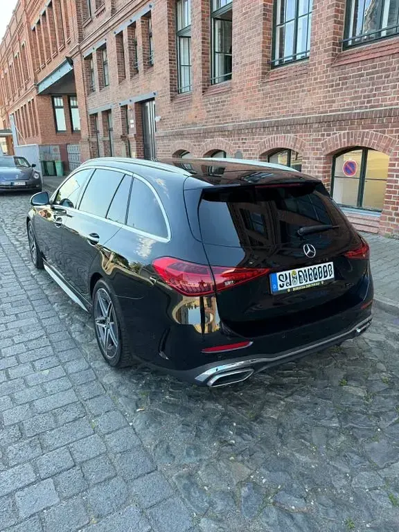 Gebraucht Mercedes C220 AMG line 200 PS (147 kW) 2022 Schwarz Kombi