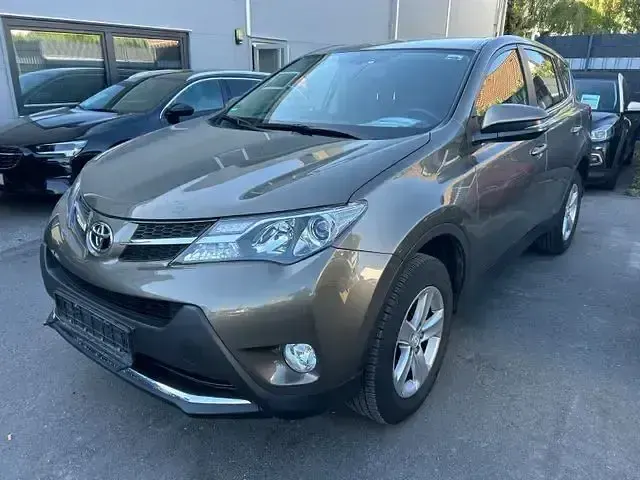 Gebraucht Toyota RAV4 Comfort 151 PS (111 kW) 2015 Braun SUV