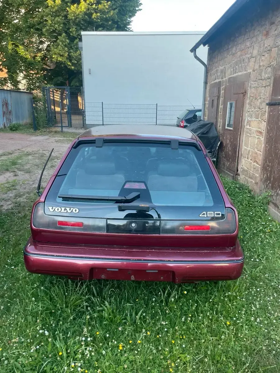 Gebraucht Volvo 480 115 PS (84 kW) 1995 Rot Coupé
