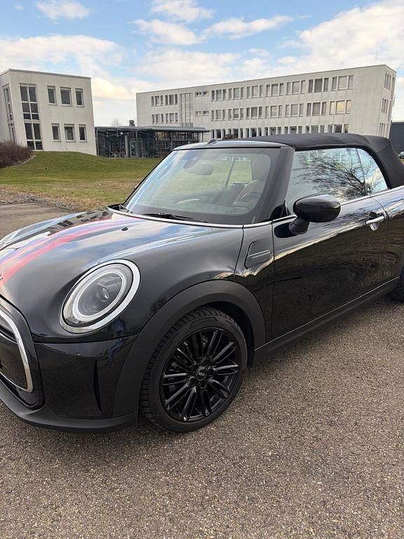 Gebraucht Mini Cooper 136 PS (100 kW) 2024 Schwarz Kleinwagen