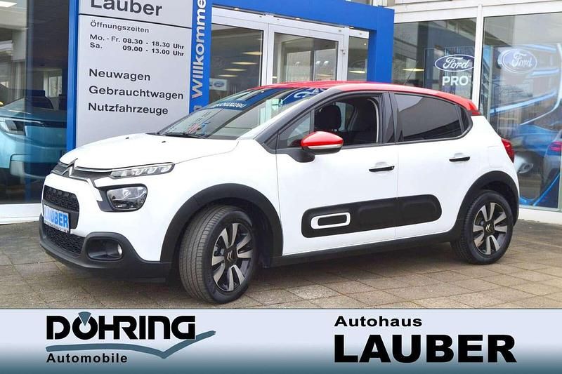 Polarweiss Gebraucht 2022 Citroën C3 PureTech Kleinwagen | 14.440 € (Guter Preis) - Bild 1/4