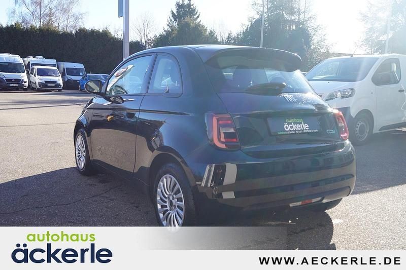 Gebraucht Fiat 500e Action 69 kW (95 PS) 2022 Schwarz Kombi