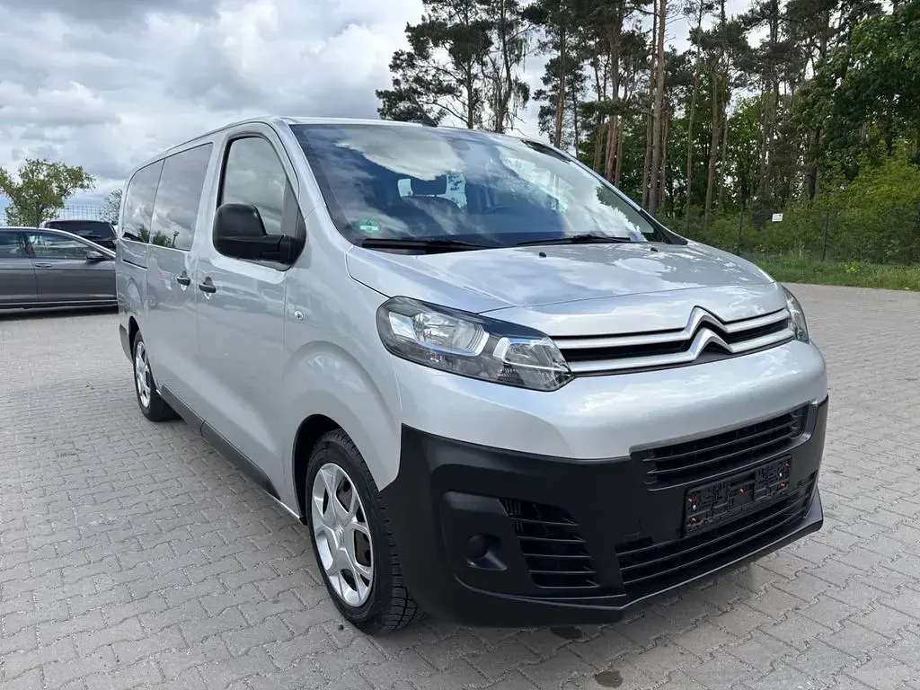 Gebraucht Citroën Jumpy 150 PS (110 kW) 2018 Silber Van / Kleinbus