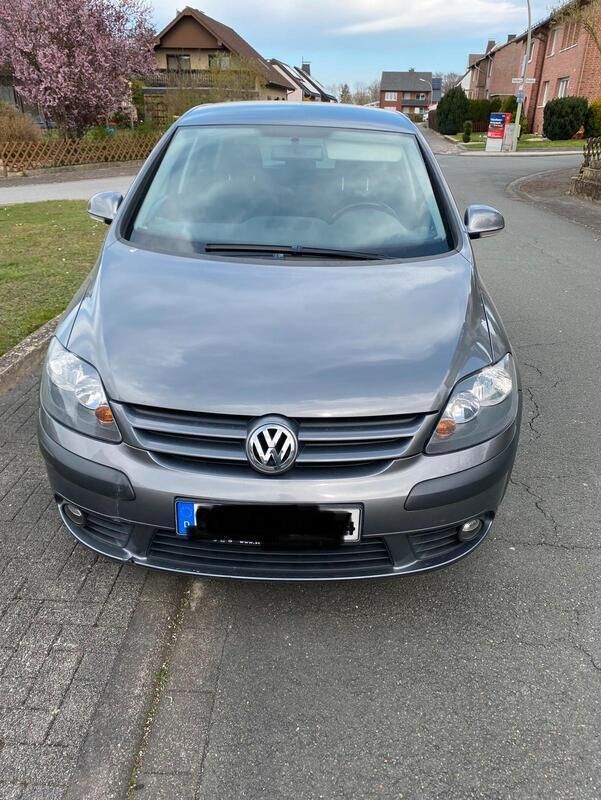 Silber Gebraucht 2006 VW Golf Plus Cross Van / Kleinbus | 2.499 € (Guter Preis) - Bild 1/4