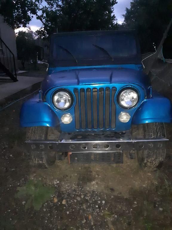 Blau Gebraucht 1978 Jeep CJ SUV | 12.000 € - Bild 1/3
