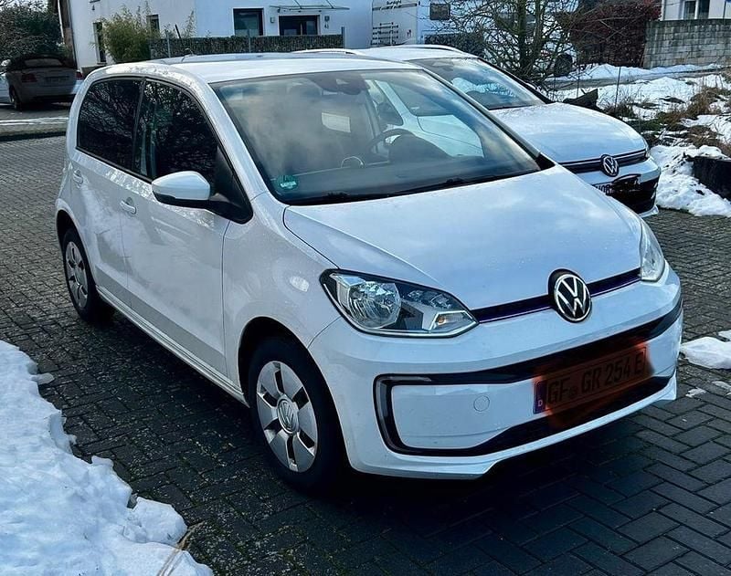 Gebraucht VW e-up! Style 61 kW (83 PS) 2022 Weiß Kleinwagen