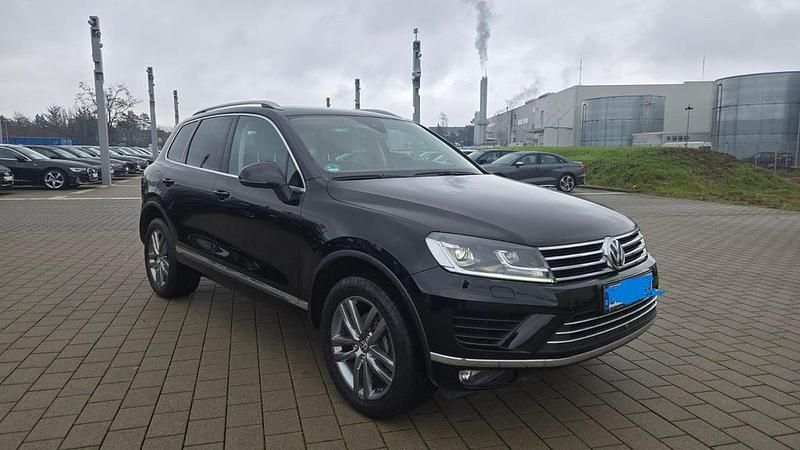 Gebraucht VW Touareg Terrain Tech 262 PS (192 kW) 2015 Schwarz SUV