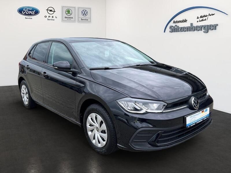 Gebraucht VW Polo Life 95 PS (69 kW) 2024 Deep black perleffekt Limousine
