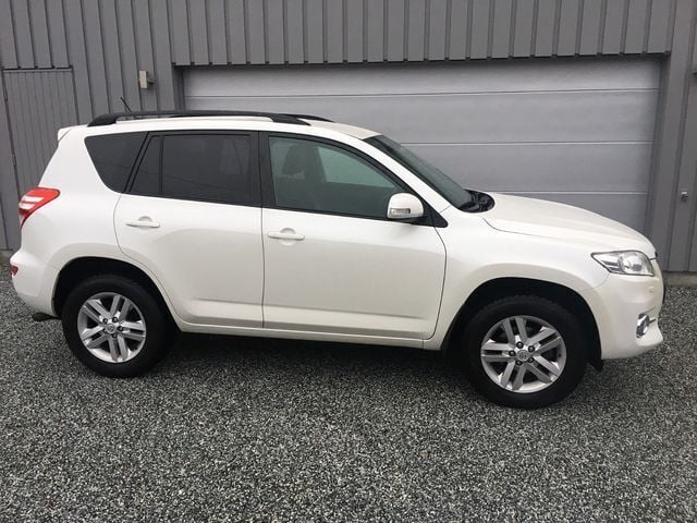 Gebraucht Toyota RAV4 150 PS (110 kW) 2010 Weiß metallic SUV
