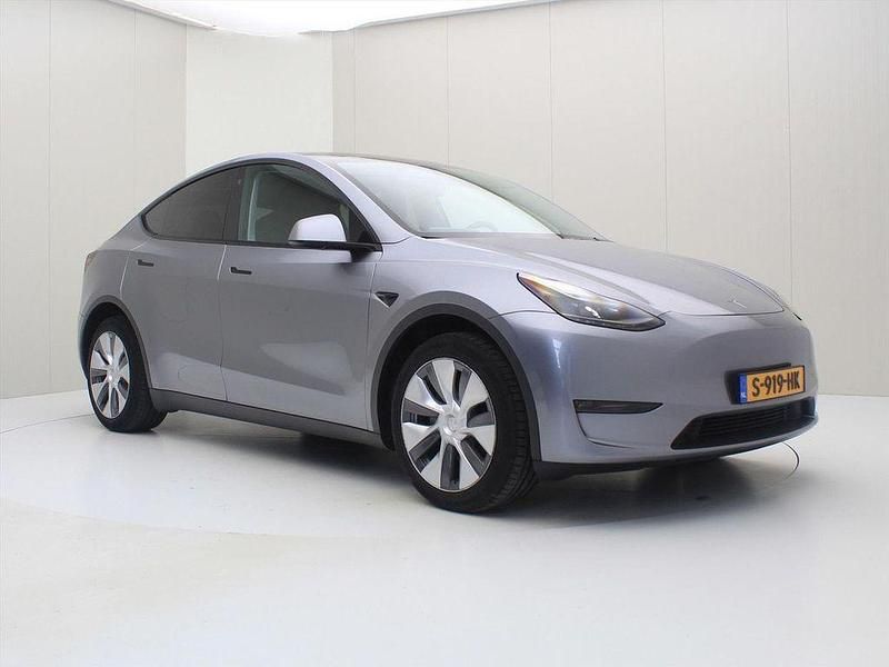 Gebraucht Tesla Model Y 258 kW (351 PS) 2023 Grau SUV