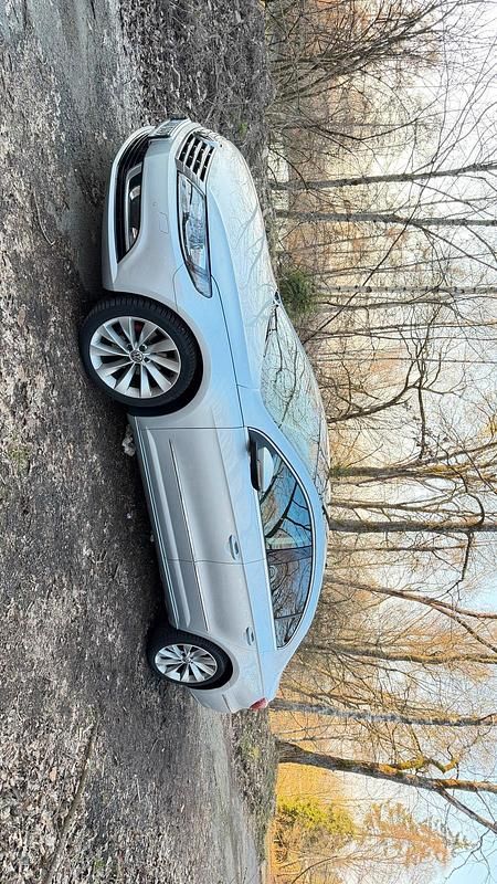 Gebraucht VW Passat 184 PS (135 kW) 2018 Silber Limousine