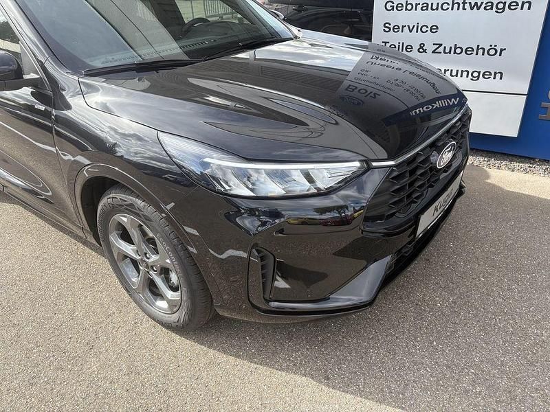 Neu Ford Kuga ST-Line 179 PS (131 kW) 2025 Schwarz SUV