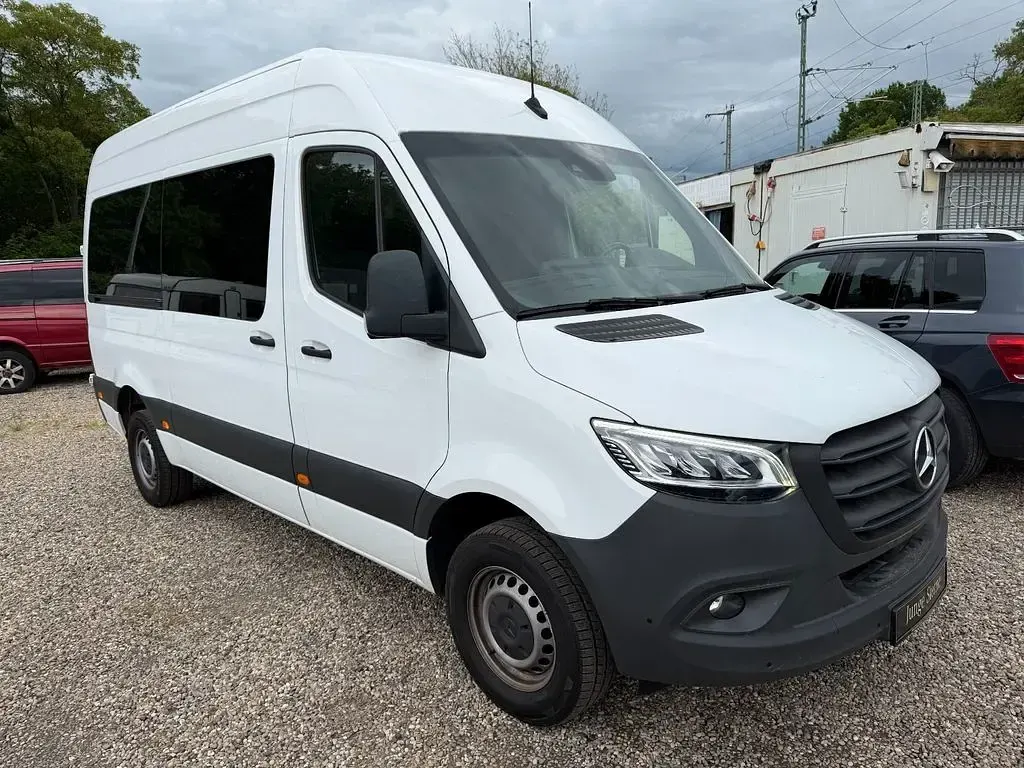 Używany Mercedes Sprinter 170 KM (125 kW) 2022 Biały Van