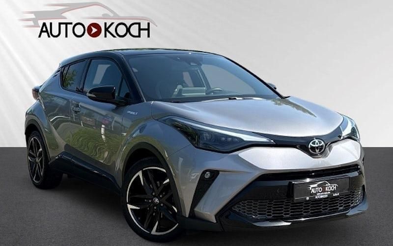 Grau Gebraucht 2021 Toyota C-HR Sport SUV | 26.890 € (Teuer) - Bild 1/4
