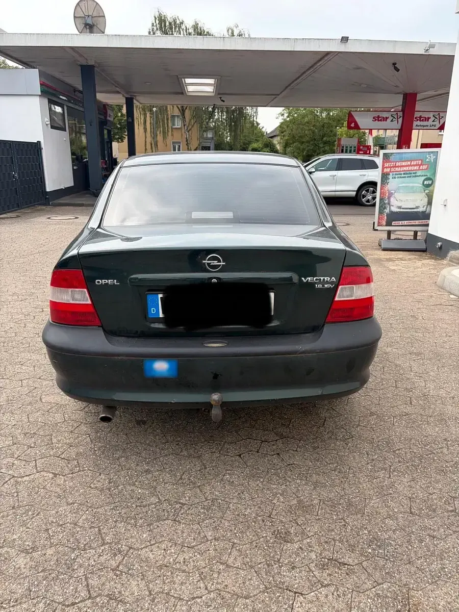 Gebraucht Opel Vectra 90 PS (66 kW) 1997 Grün Limousine