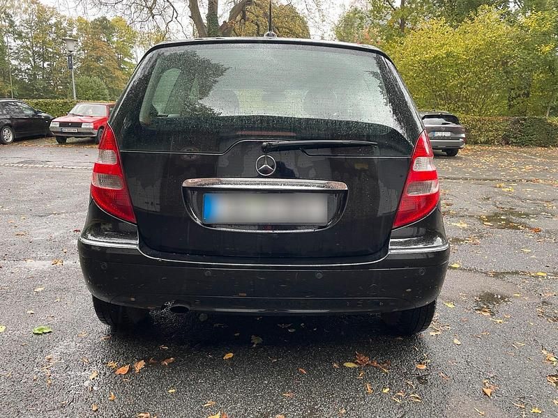 Gebraucht Mercedes A150 95 PS (69 kW) 2006 Schwarz Kleinwagen