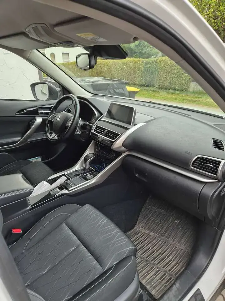 Usata Mitsubishi Eclipse Cross Top 148 CV (108 kW) 2019 Bianco SUV