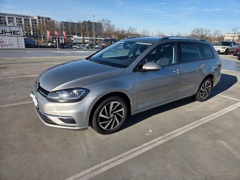 Grau Gebraucht 2018 VW Golf VII Join Kombi | 13.700 € (Fairer Preis) - Bild 1/4
