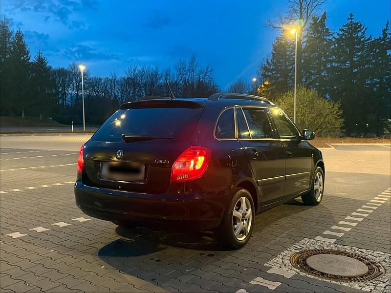 Second-hand Skoda Fabia 105 CP (77 kW) 2012 Negru Break