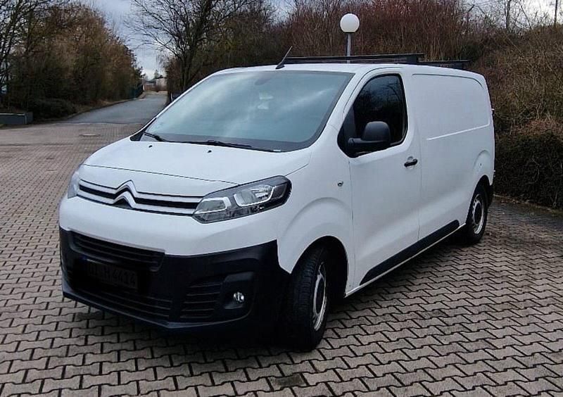 Gebraucht Citroën Jumpy 179 PS (131 kW) 2019 Weiß Van / Kleinbus