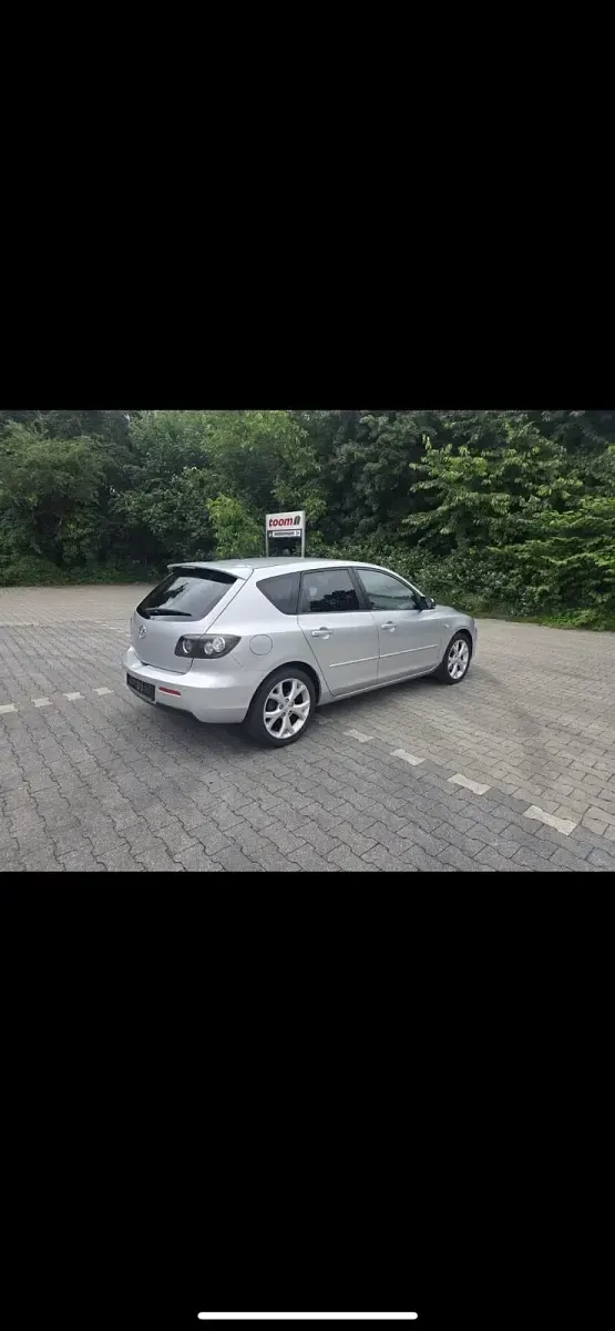Usata Mazda 3 Inclusive 105 CV (77 kW) 2008 Argento Utilitaria