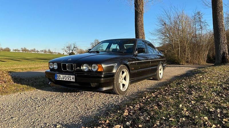 Gebraucht BMW 535 211 PS (155 kW) 1991 Schwarz Limousine