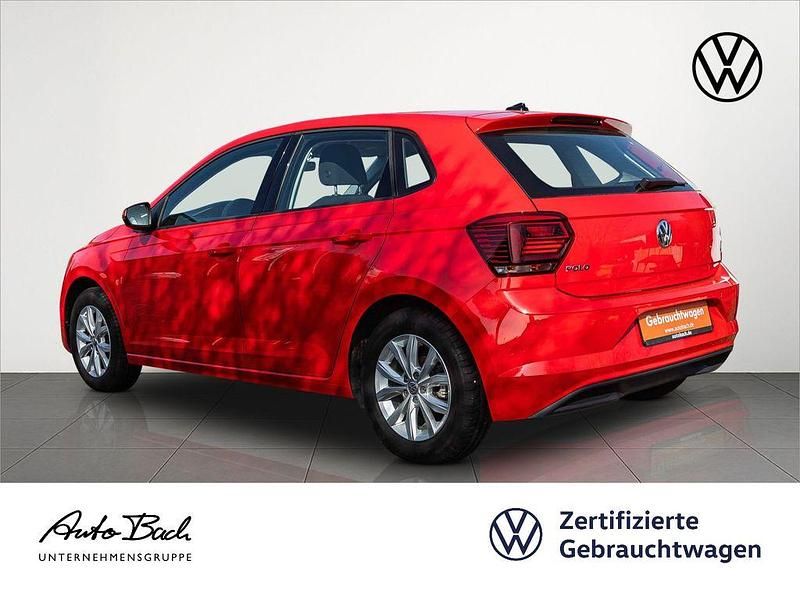 Second-hand VW Polo Highline 116 CP (85 kW) 2020 Roșu Berlinǎ