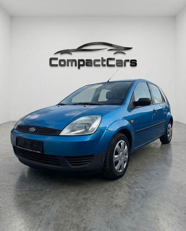 Gebraucht Ford Fiesta 69 PS (50 kW) 2004 Blau Kleinwagen