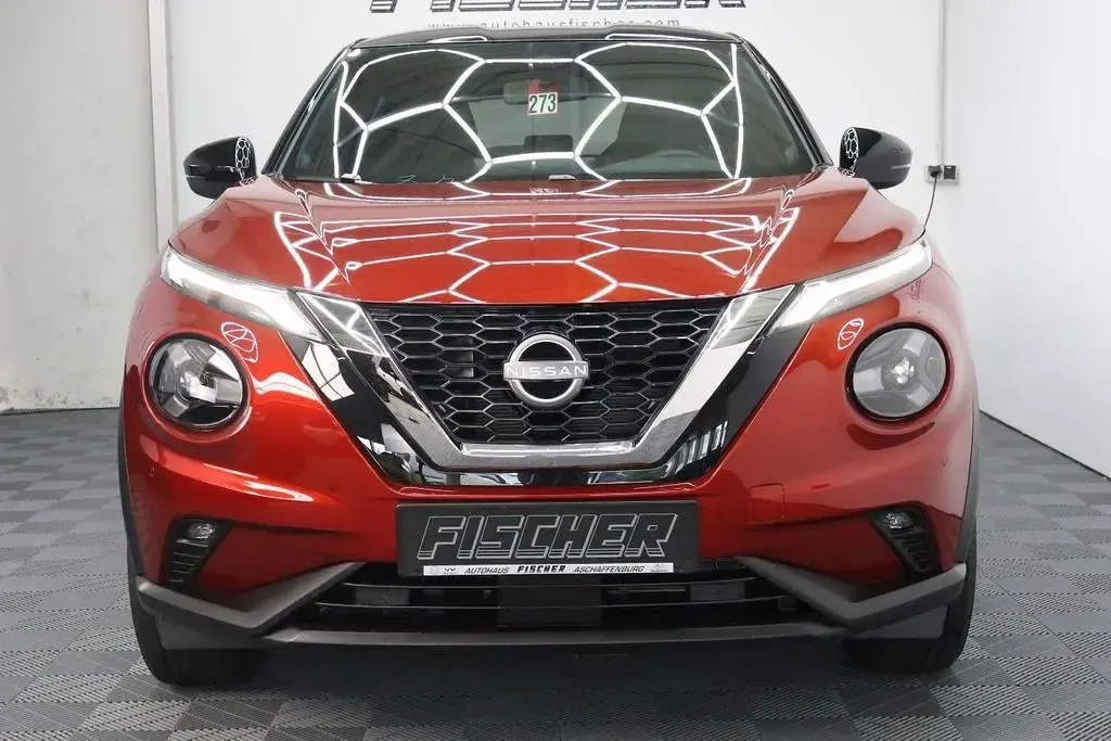 Gebraucht Nissan Juke N-Connecta 114 PS (83 kW) 2026 Rot SUV