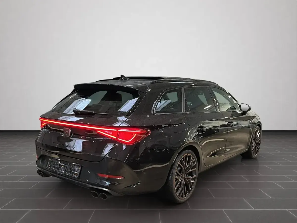 Occasion Cupra Leon VZ 301 ch (221 kW) 2024 Noir Berline