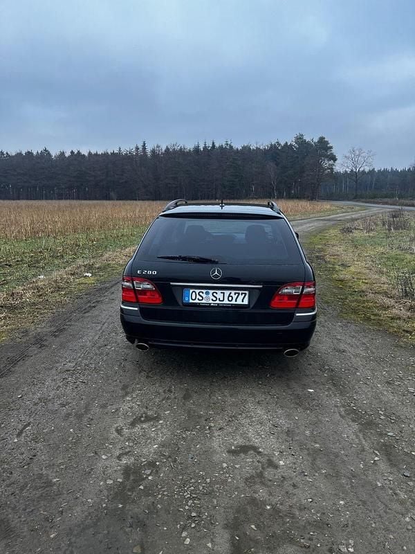 Gebraucht Mercedes E280 Avantgarde 231 PS (169 kW) 2007 Schwarz Kombi