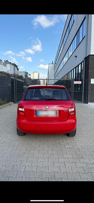 Gebraucht Skoda Fabia 2012 Rot Kleinwagen