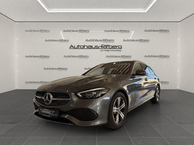 Gebraucht Mercedes C200 Avantgarde 204 PS (150 kW) 2023 Grau Limousine
