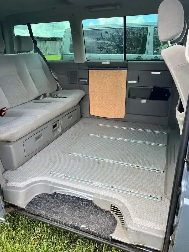 Gebraucht VW T4 103 PS (75 kW) 1999 Silber Van