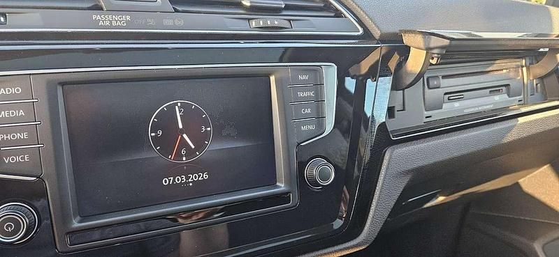 Gebraucht VW Touran Sound 150 PS (110 kW) 2017 Schwarz Van / Kleinbus