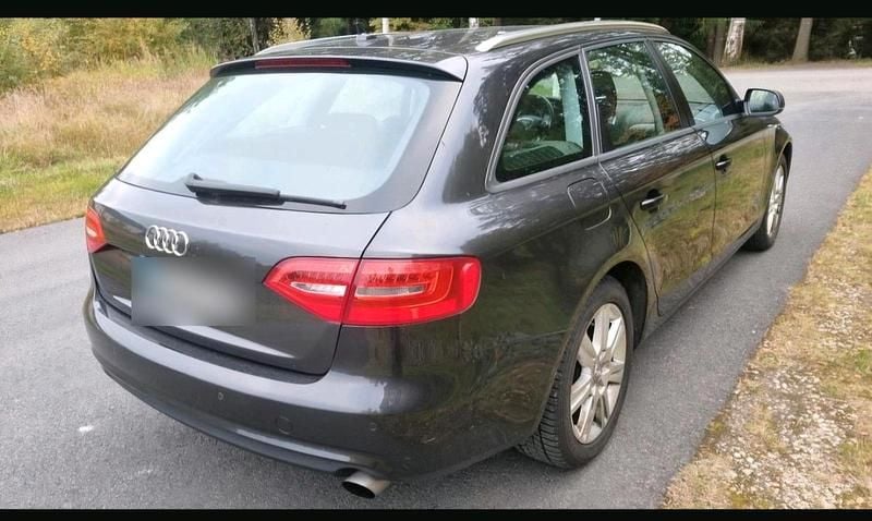 Usata Audi A4 170 CV (125 kW) 2012 Grigio Station wagon