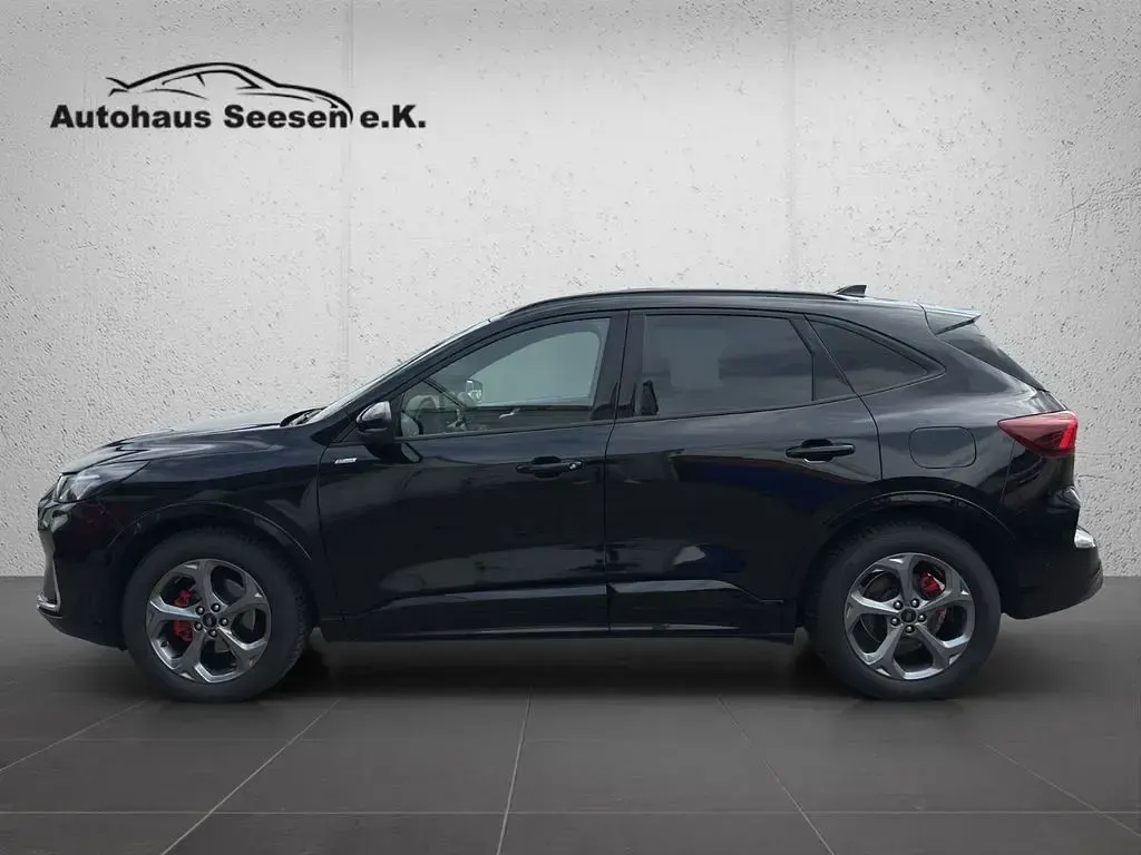 Gebraucht Ford Kuga ST-Line X 186 PS (136 kW) 2024 Agate black SUV