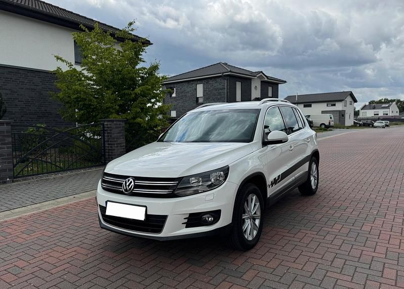 Weiß Gebraucht 2012 VW Tiguan Edition SUV | 8.650 € (Guter Preis) - Bild 1/4