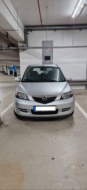 Gebraucht Mazda 2 80 PS (58 kW) 2005 Silber Kleinwagen
