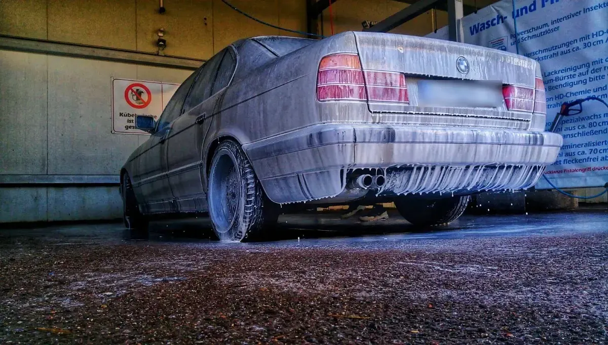 Brugt BMW 525 Performance 170 HK (125 kW) 1989 Beige Sedan