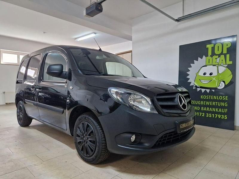 Gebraucht Mercedes Citan 112 114 PS (83 kW) 2017 Schwarz Van / Kleinbus