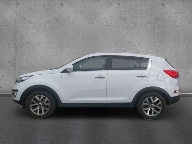 Gebraucht Kia Sportage Attract 136 PS (100 kW) 2015 Weiß SUV