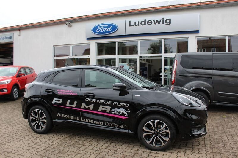 Obsidianschwarz metallic Gebraucht 2023 Ford Puma ST-Line SUV | 22.590 € (Fairer Preis) - Bild 1/4