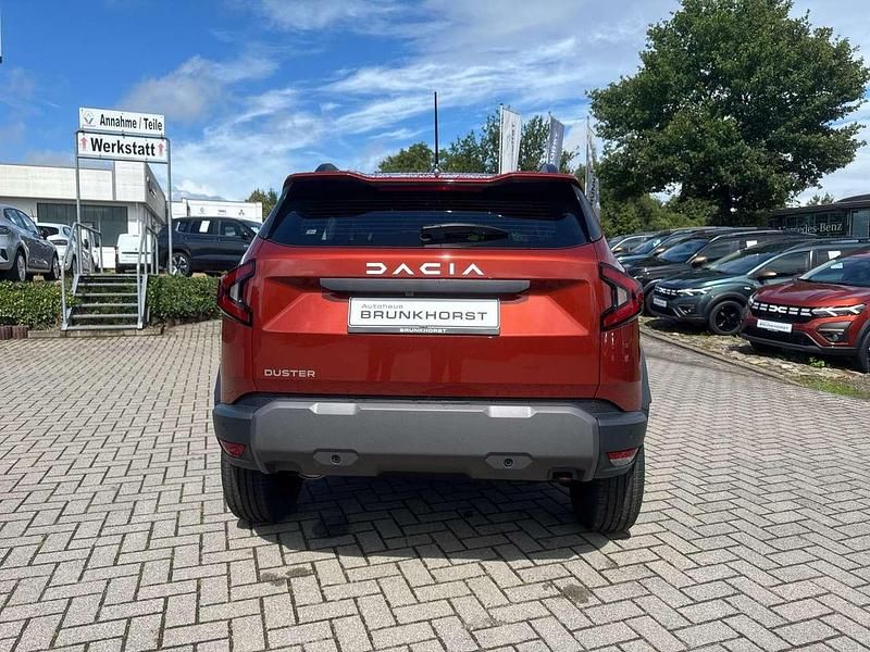 Neu Dacia Duster Expression 131 PS (96 kW) 2025 Braun SUV