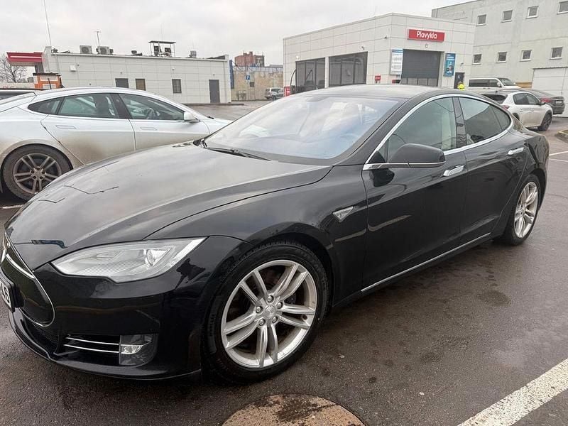Schwarz Gebraucht 2014 Tesla Model S Kleinwagen | 13.500 € (Superpreis) - Bild 1/4
