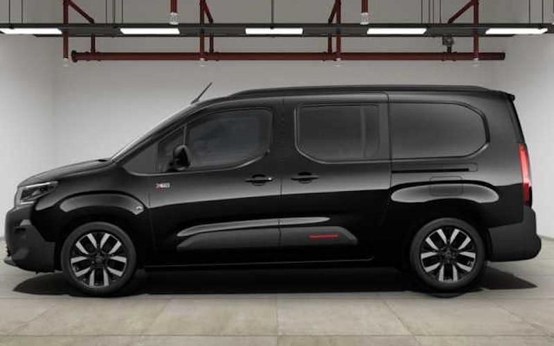 Neu Citroën Berlingo 130 PS (95 kW) 2026 Blau Van / Kleinbus