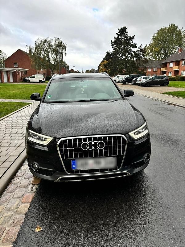 Schwarz Gebraucht 2015 Audi Q3 S-Line SUV | 13.900 € (Guter Preis) - Bild 1/4